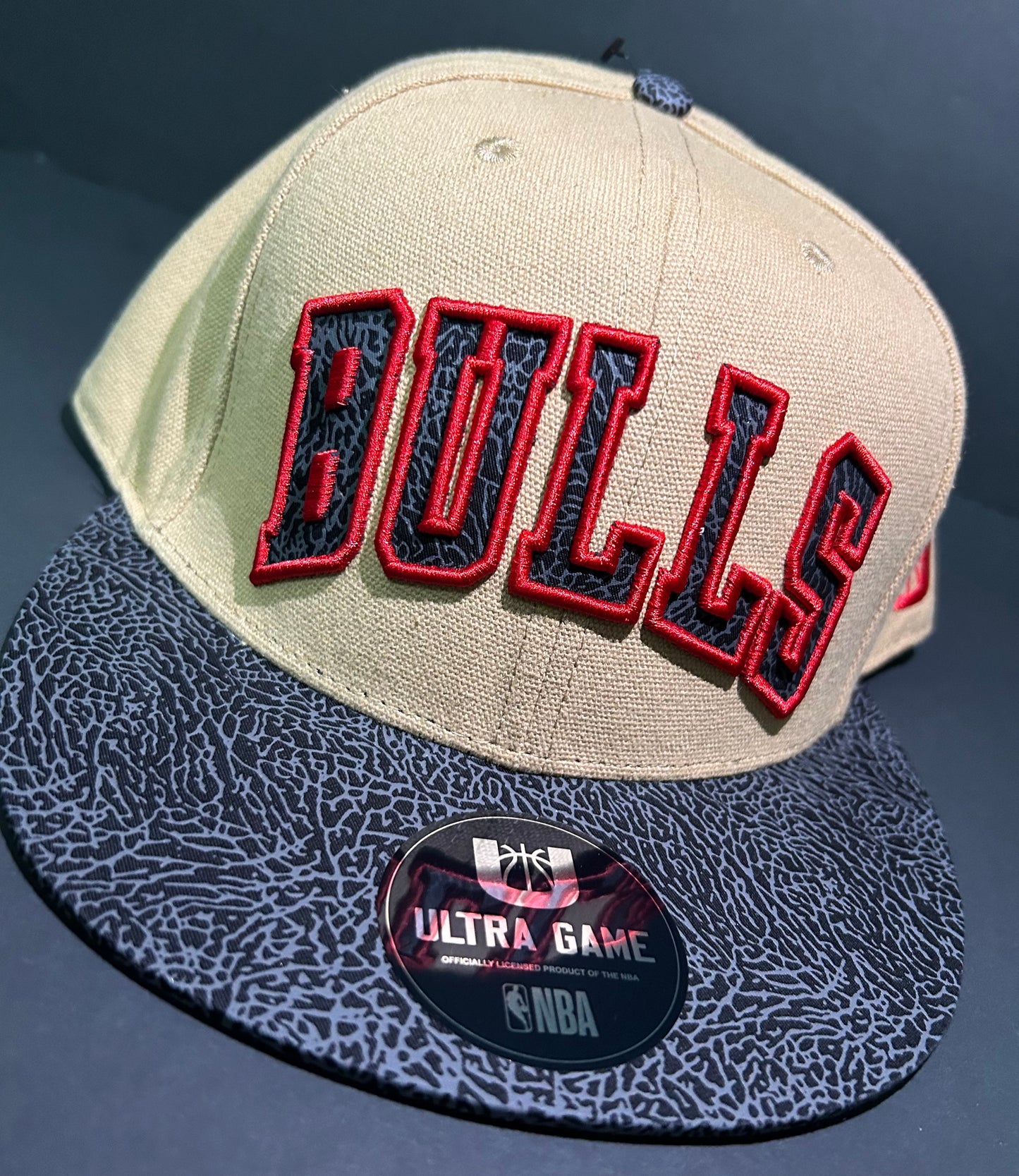 Bulls Adjustable Cap